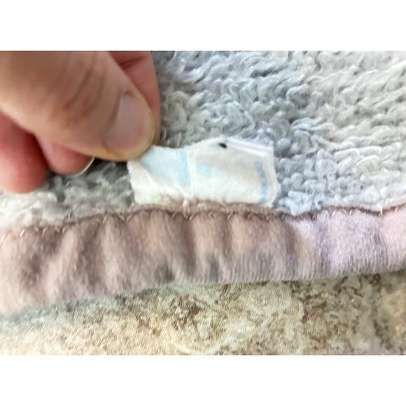 MORA “Son de Abrigo” Reversible Sheep Blanket – Made in Spain (Vintage) - Picture 5 of 8